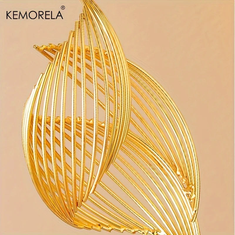 Nordic Muse: A Sculptural Accent for Modern Spaces