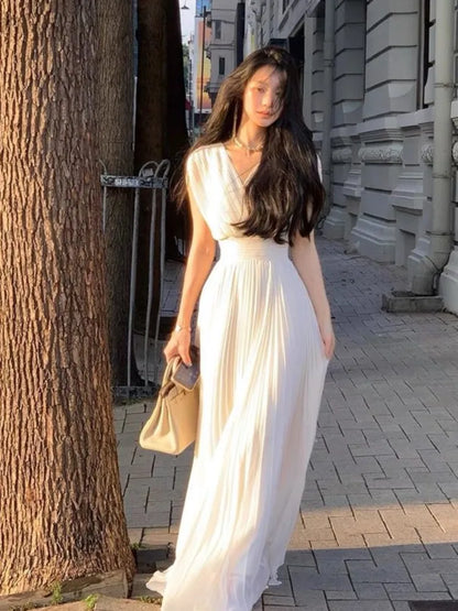 Summer Sonata: The Pleated Symphony for a Romantic Looka
