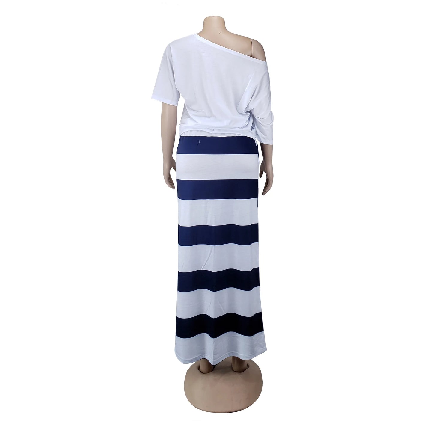 Harbor Luxe: Effortless Elegance in the Anchor Print Set