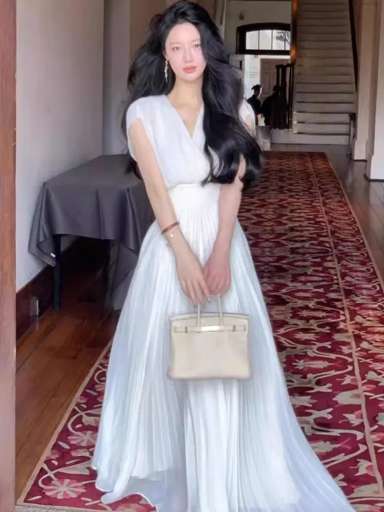 Summer Sonata: The Pleated Symphony for a Romantic Looka