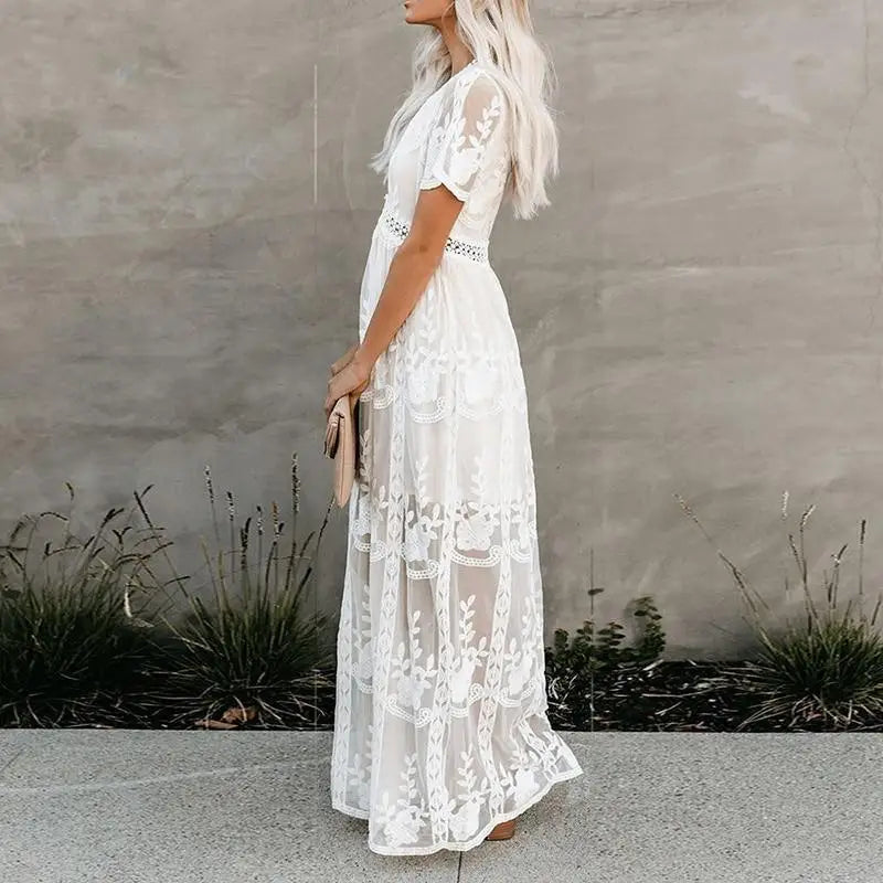 La Vie en Rose: The Romantic Lace Chiffon Dress for Summer Days